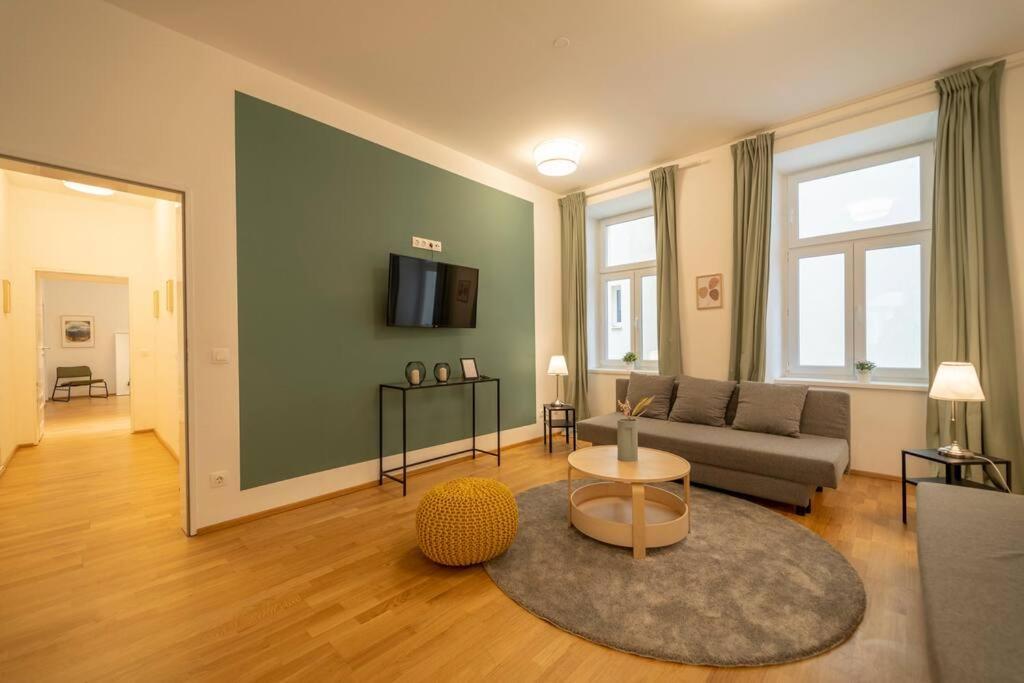 Spacious Mitten In Appartement Vienne