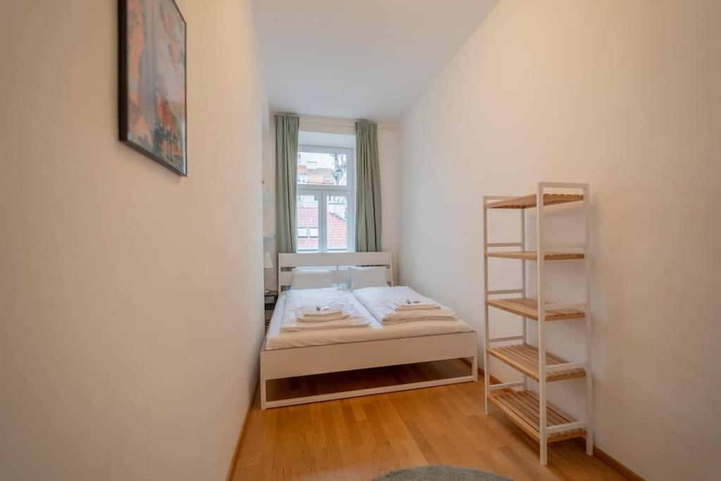 Spacious Mitten In Appartement